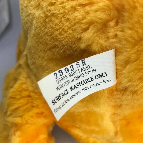 Vintage Disney 2002 Special Edition Winnie the Pooh Christmas Santa - 26" - Picture 10 of 10